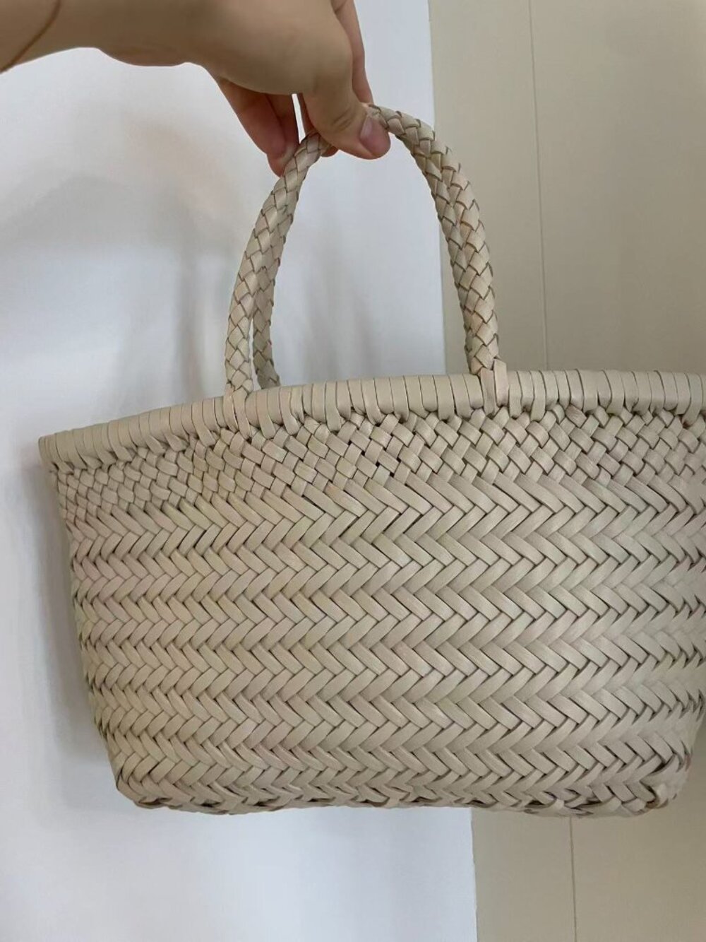 Dragon Diffusion Mini Flat Gora 8809 Woven Leather Tote Bag Off White One Size - Picture 10 of 11